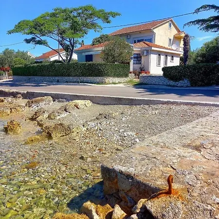 Petar 2 - 10m From Sea Casa de Férias *